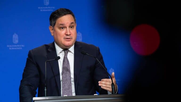 Nagy Márton szerint naiv dolog lenne azt várni, hogy egy kormány ne költsön többet a választások előtt