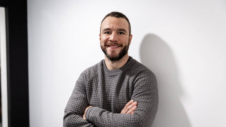 Molnár Áron ismét üzent Orbán Viktornak: „Kívánom, hogy érezd jól magad, pihenj egy nagyot a mi pénzünkből”