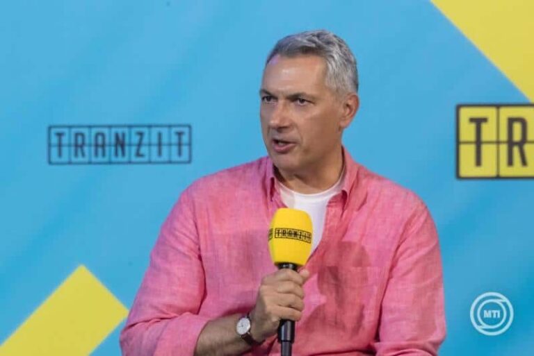 Lázár János szerint ha folytathatják a munkát, Magyarország újra nagy és gazdag lesz – a kommentelők be is szóltak neki